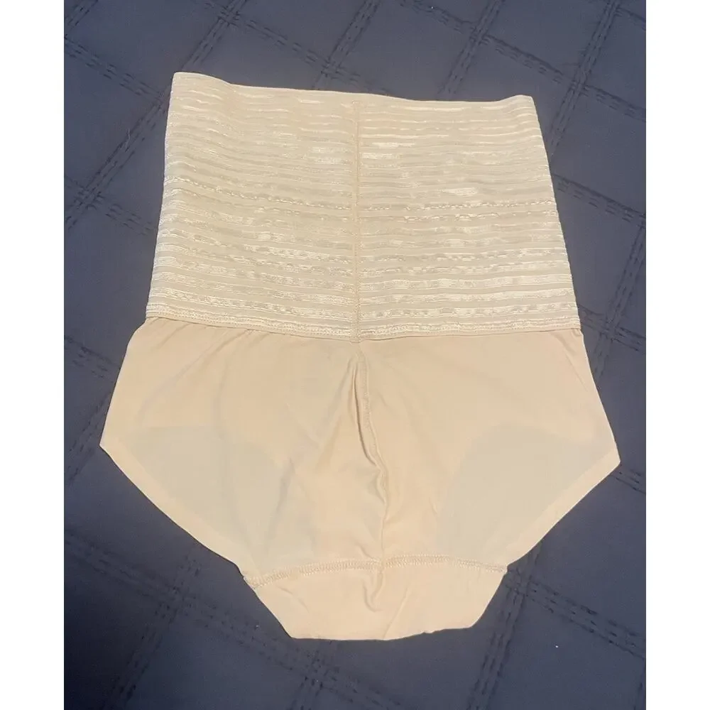 NWOT Adrienne Vittadini Women’s Nude Shape Wear Size Medium Elastic Waist - Picture 2 of 3